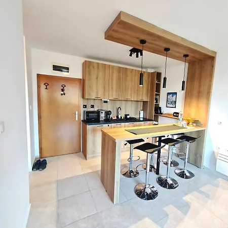 Friendly -top Location Apartment